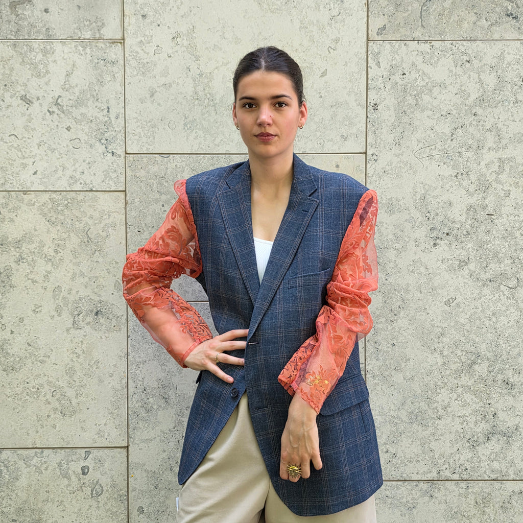 Blazer met transparante mouwen