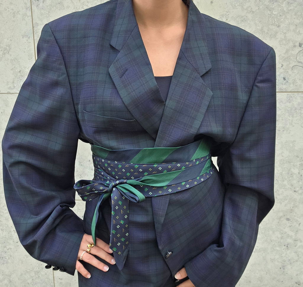 Tie belt