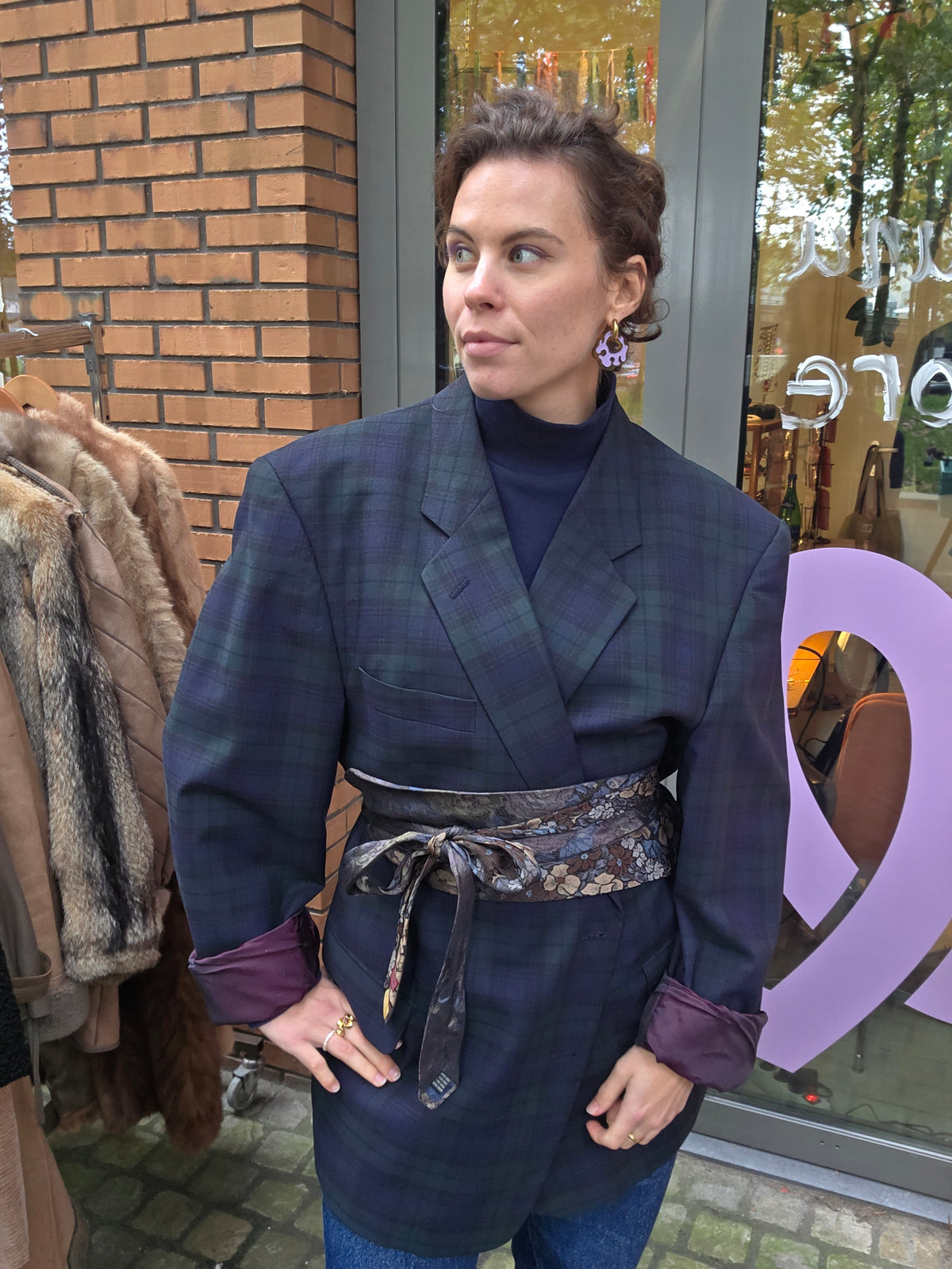 Tie belt